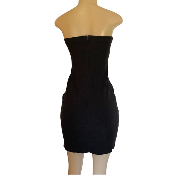 Ruby Rox Strapless Elastic Grip Fitted Black Floral Lace Bodycon Mini Dress Med - Picture 5 of 6